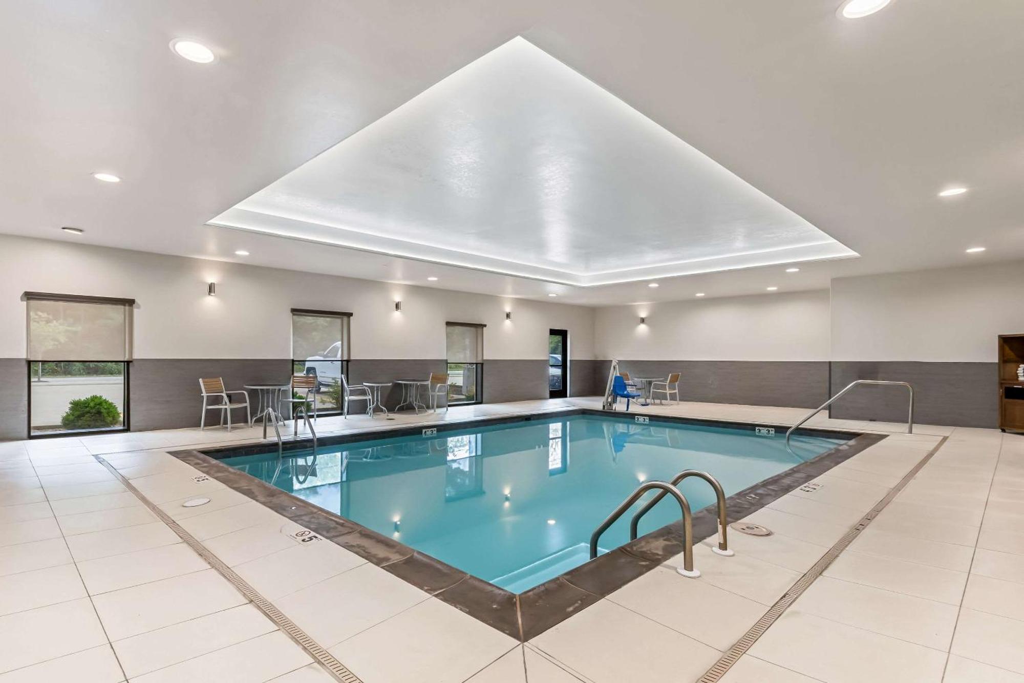 Comfort Suites Колумбия Экстерьер фото
